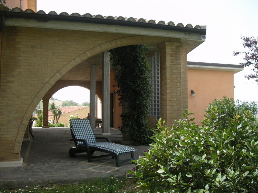 Bed And Breakfast San Martino Castignano Exterior photo