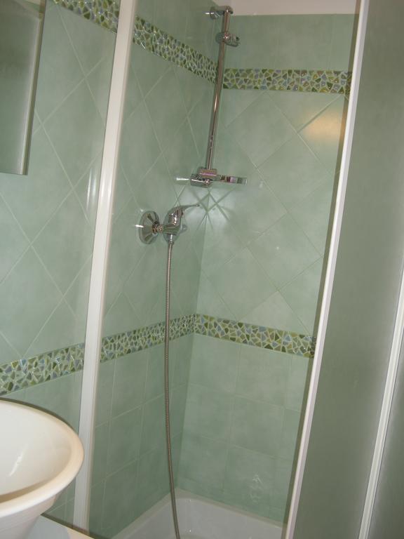 Bed And Breakfast San Martino Castignano Room photo